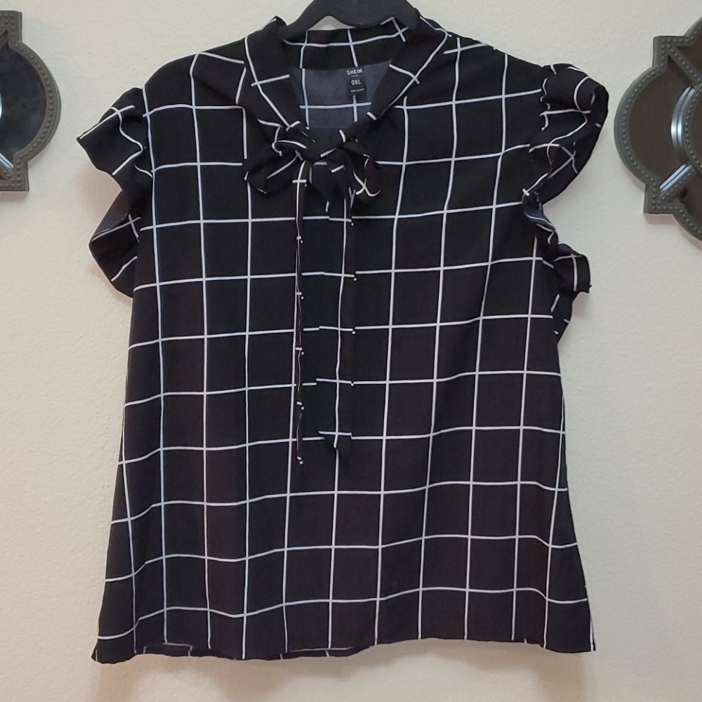 SHEIN Checkered Blouse